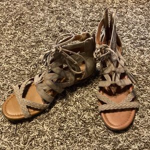 Sonoma cushioned footbed easy zip sandals